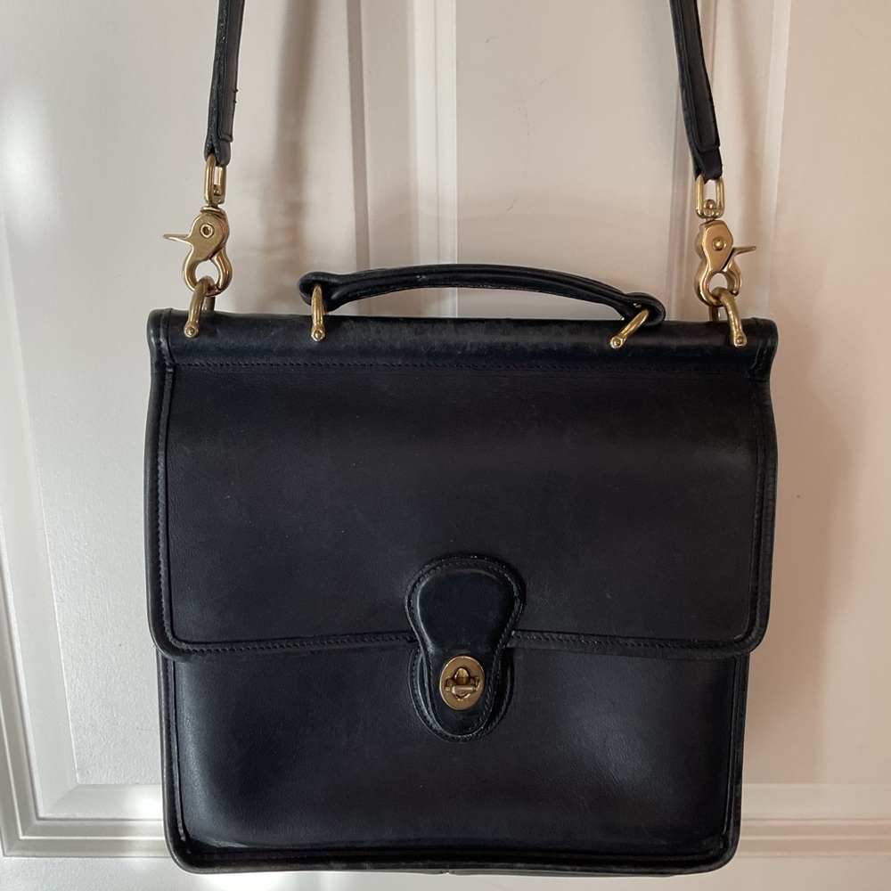 Vintage Coach Willis Black Leather Bag #6629 excellent condition